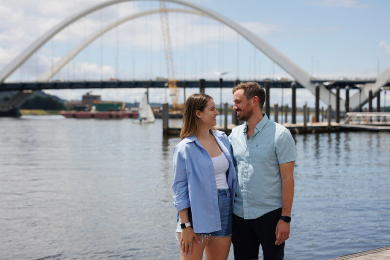 engagement photo by ricardo reyes